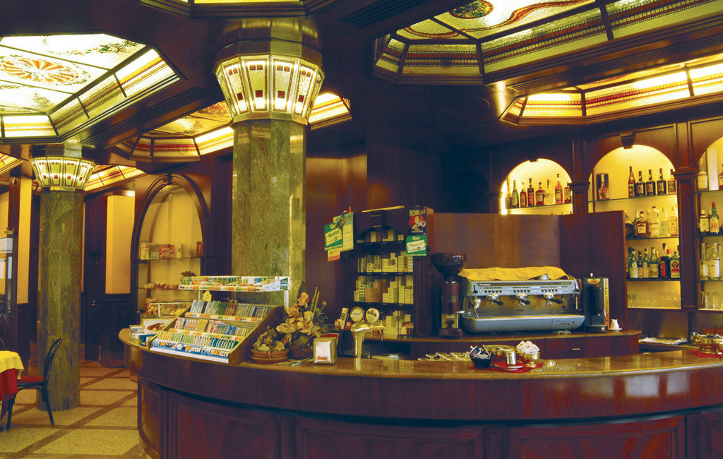 Hotel Falco D'Oro Tole Інтер'єр фото